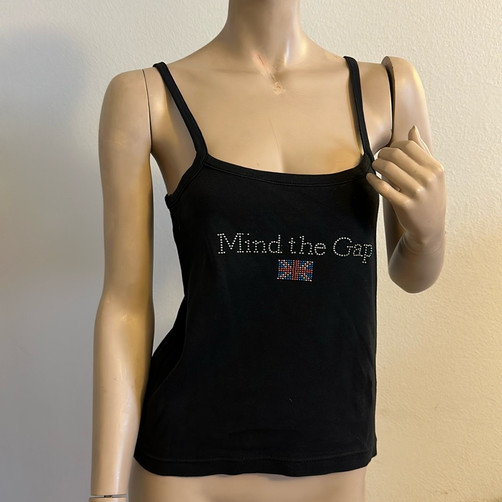 “Mind The Gap” Y2K UK Flag London Underground Women’s Black Tank One Size